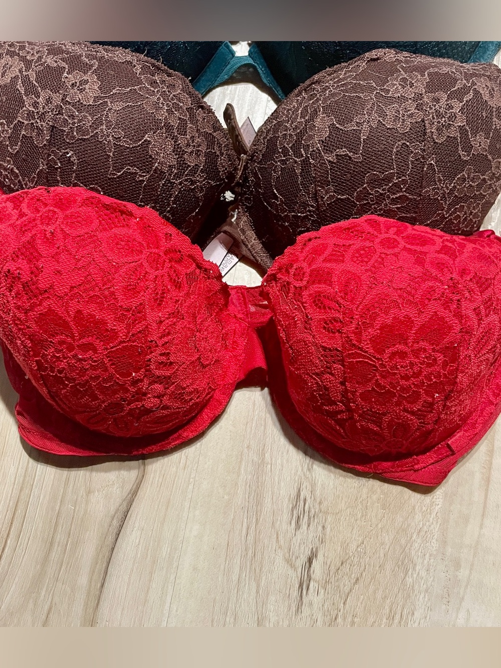 Victoria’s Secret Lace Push-Up Bra set - Teal, Brown, Red, all size 36C - Picture 2 of 14